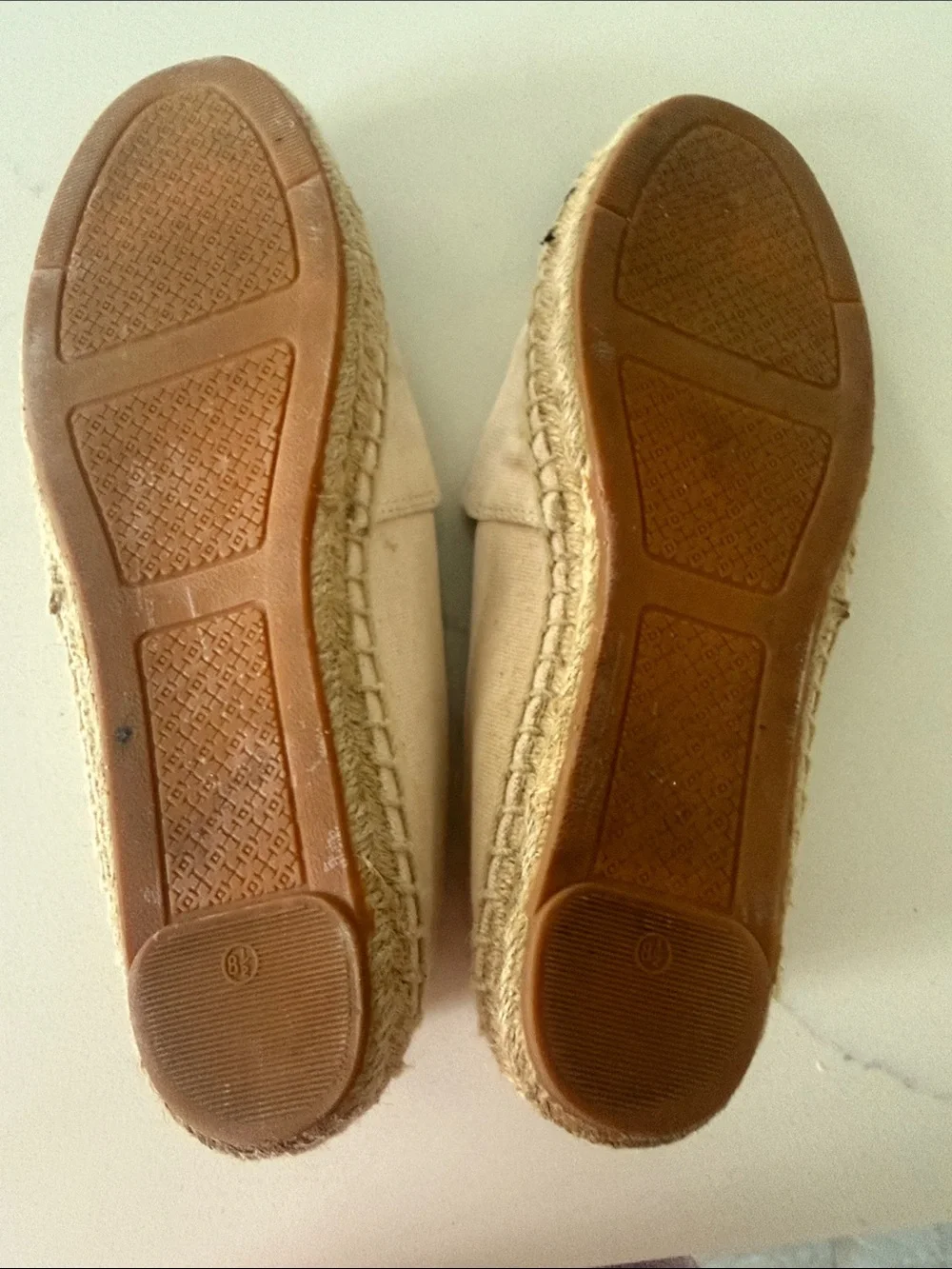 Tory Burch classic slip